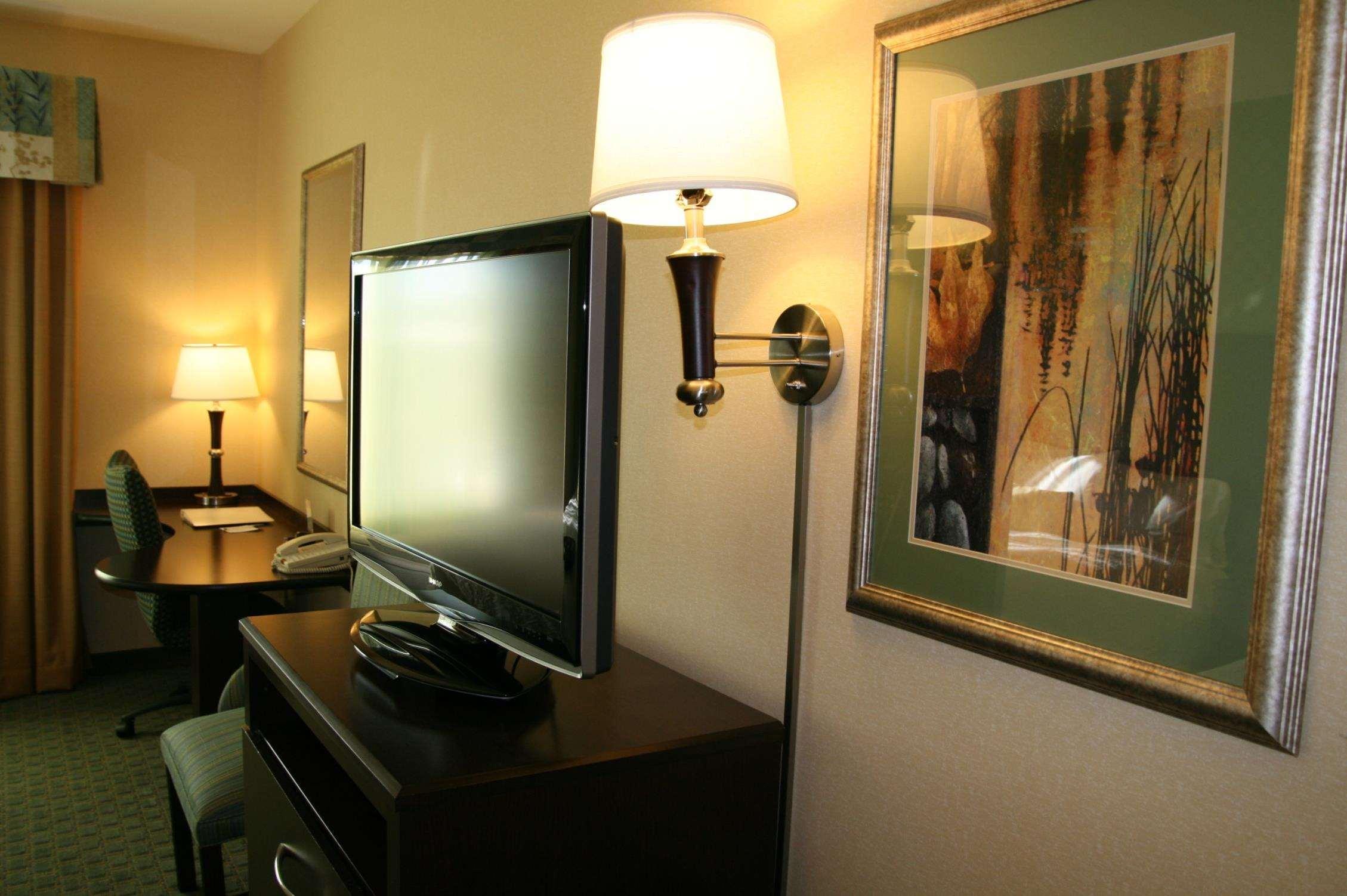 מלון ברנטווד Hampton By Hilton חדר תמונה