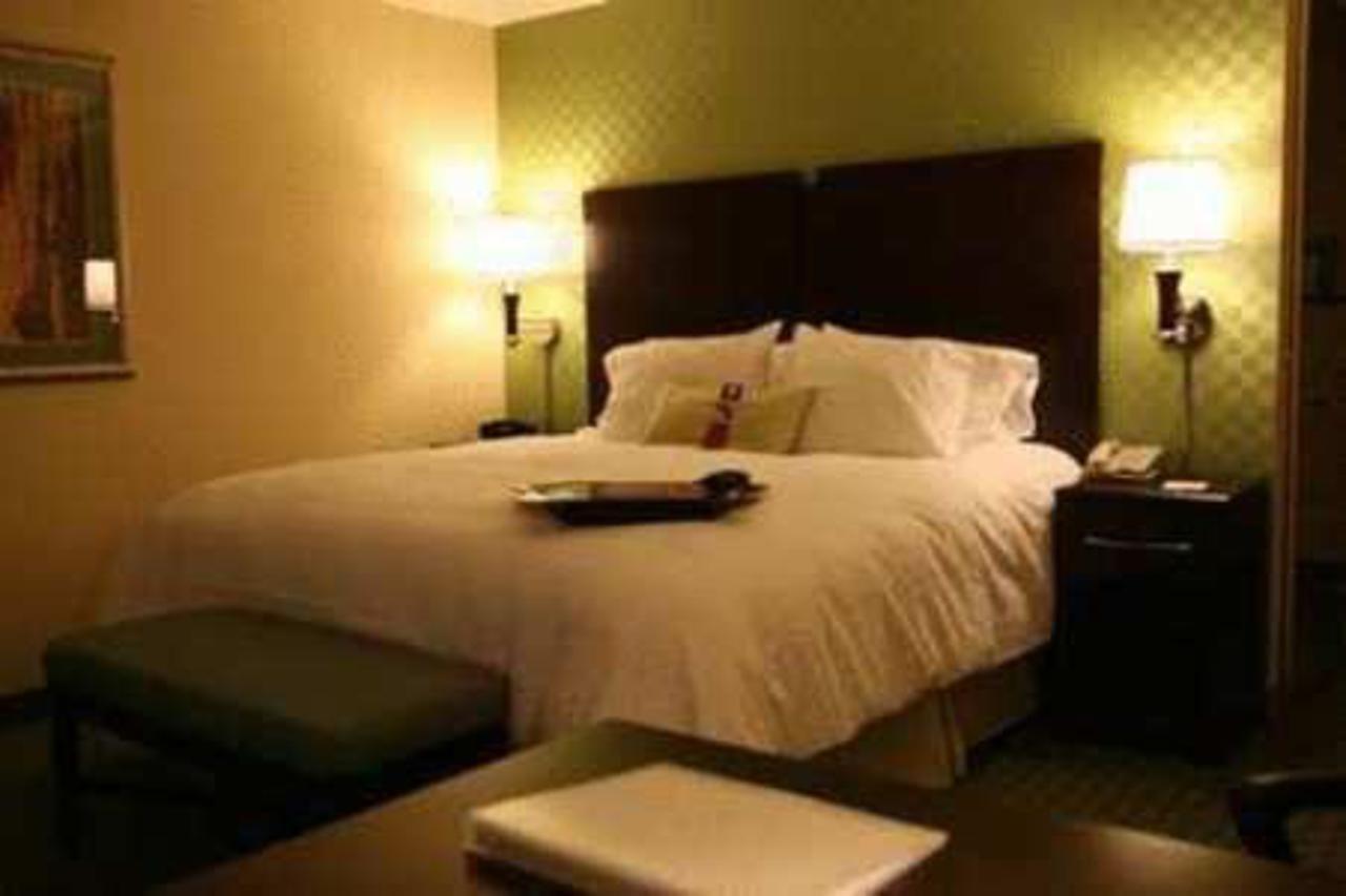 מלון ברנטווד Hampton By Hilton מראה חיצוני תמונה