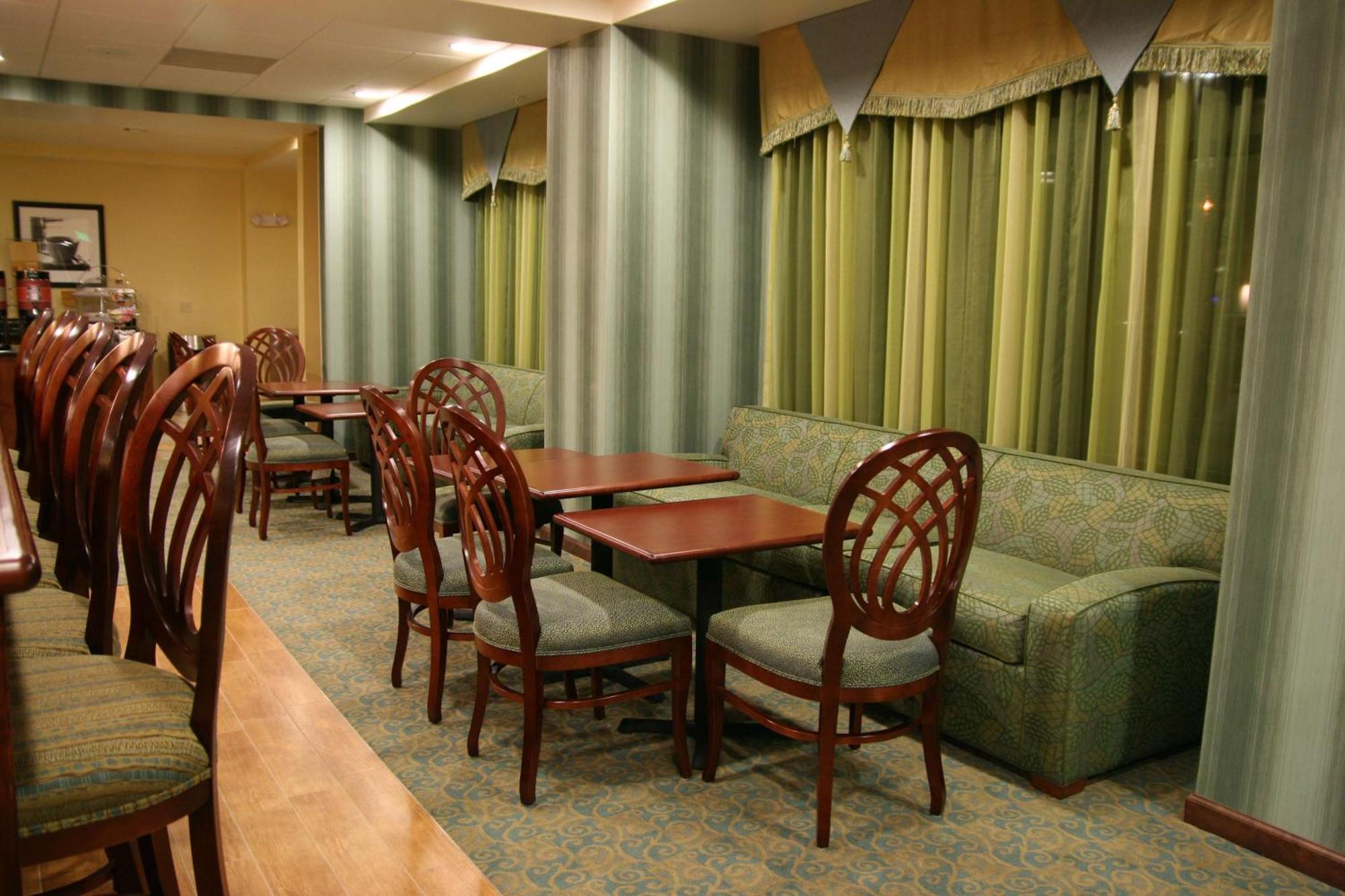 מלון ברנטווד Hampton By Hilton מראה חיצוני תמונה
