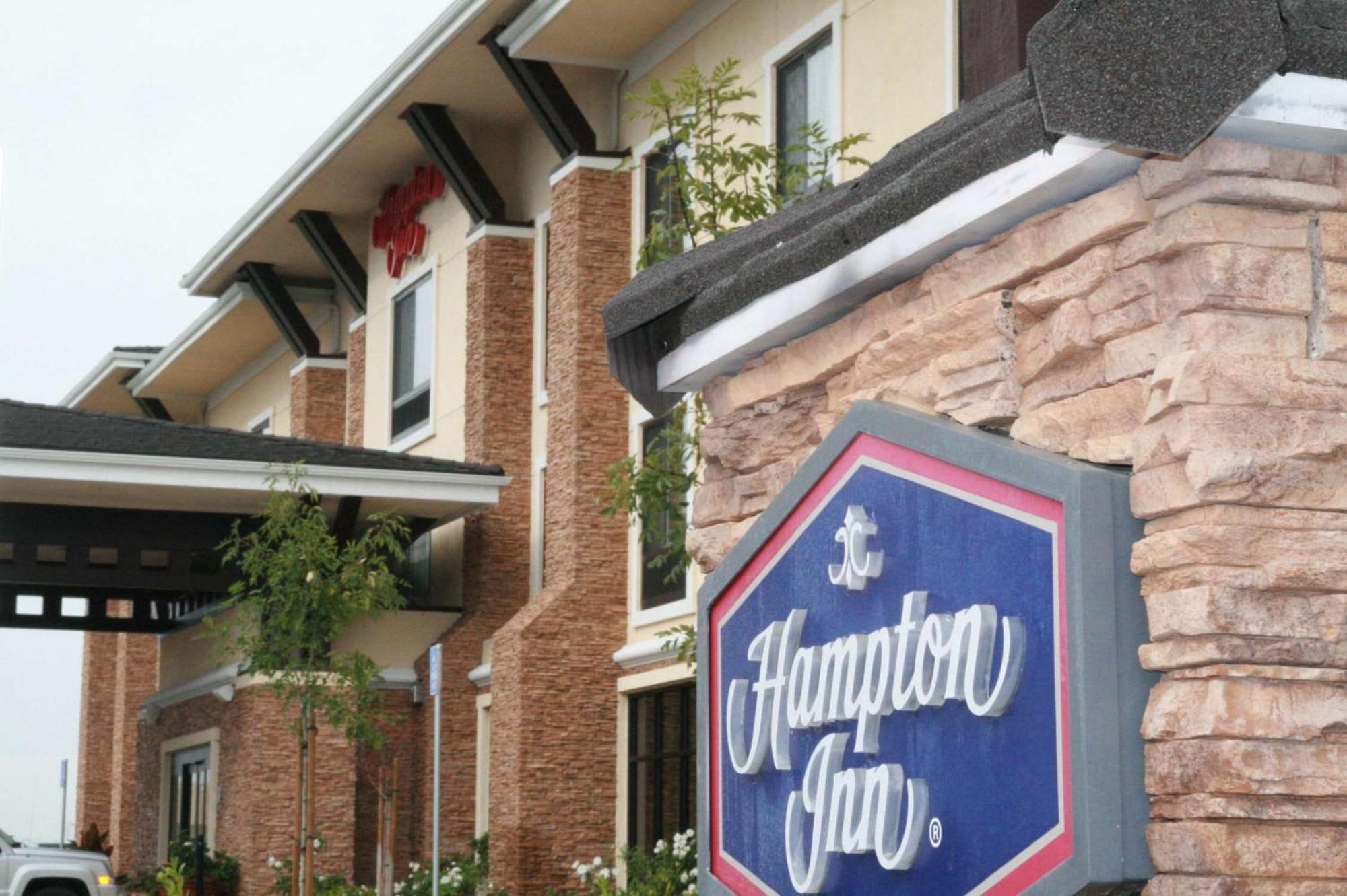 מלון ברנטווד Hampton By Hilton מראה חיצוני תמונה