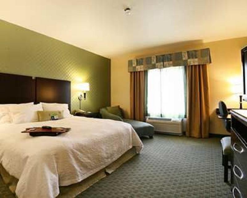 מלון ברנטווד Hampton By Hilton מראה חיצוני תמונה